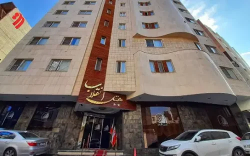 هتل 2 ستاره انقلاب