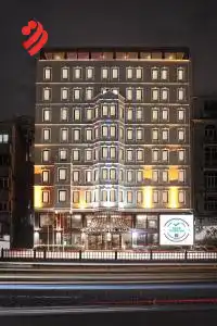 هتل 4 ستاره گرند هالیک