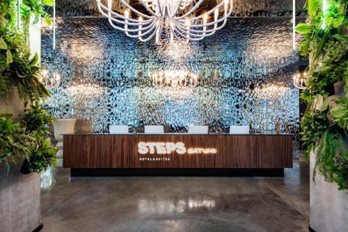 هتل استپس-STEPS Batumi Hotel & Suites